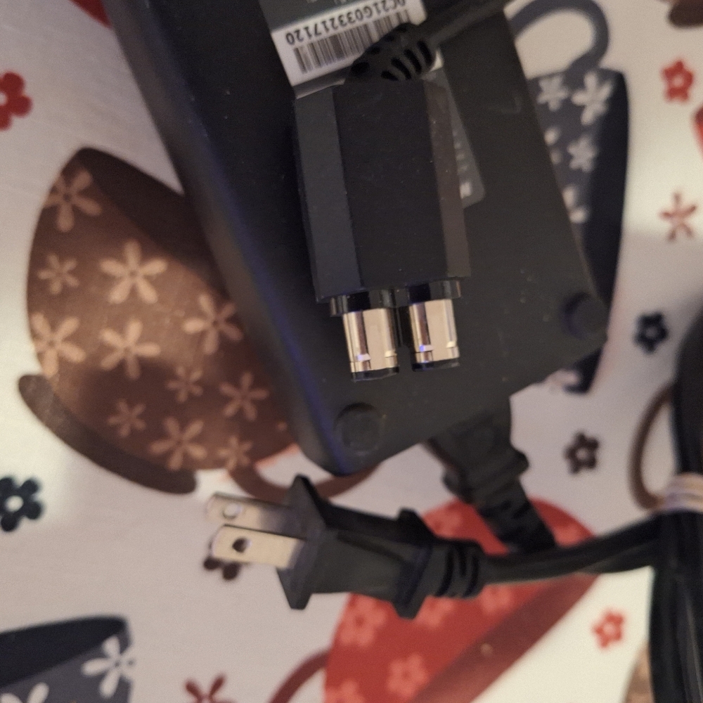 XBOX 360 POWER CORD EXCELLENT CONDITION